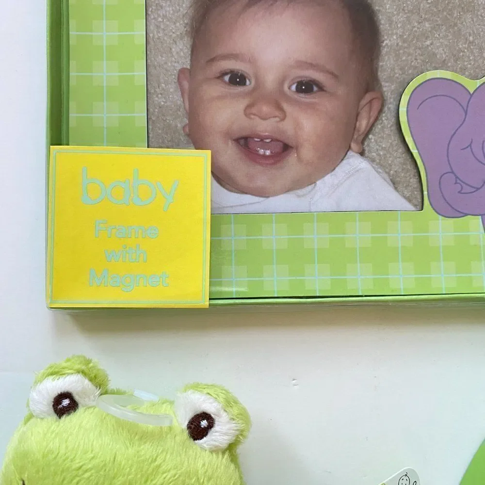 New baby photo frame with magnet , toy and gift box